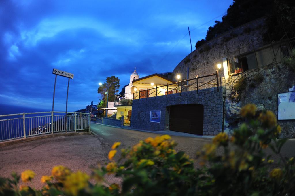 フローレ La Mela Blu Bed & Breakfast エクステリア 写真