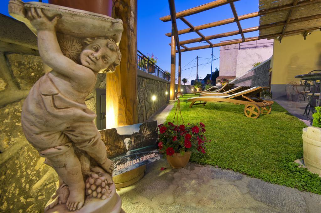 フローレ La Mela Blu Bed & Breakfast エクステリア 写真