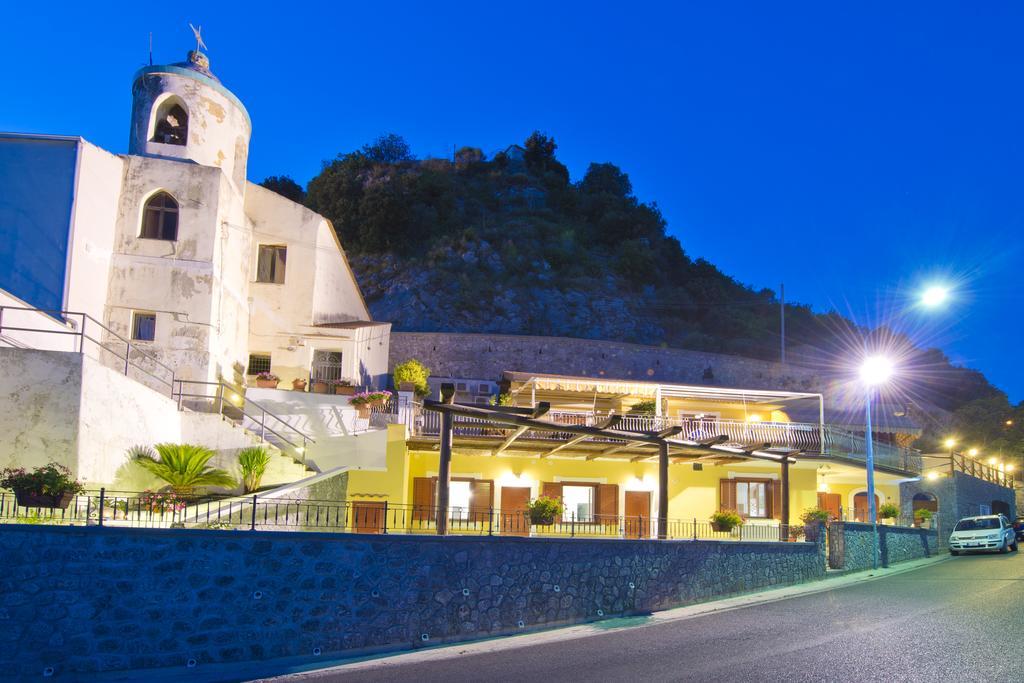 フローレ La Mela Blu Bed & Breakfast エクステリア 写真
