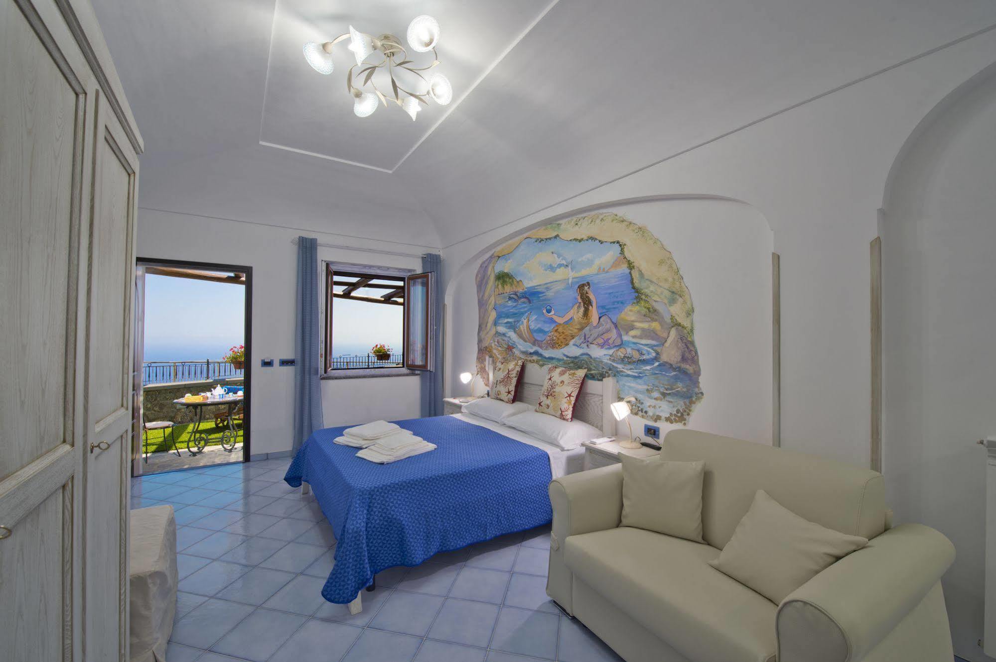 フローレ La Mela Blu Bed & Breakfast エクステリア 写真