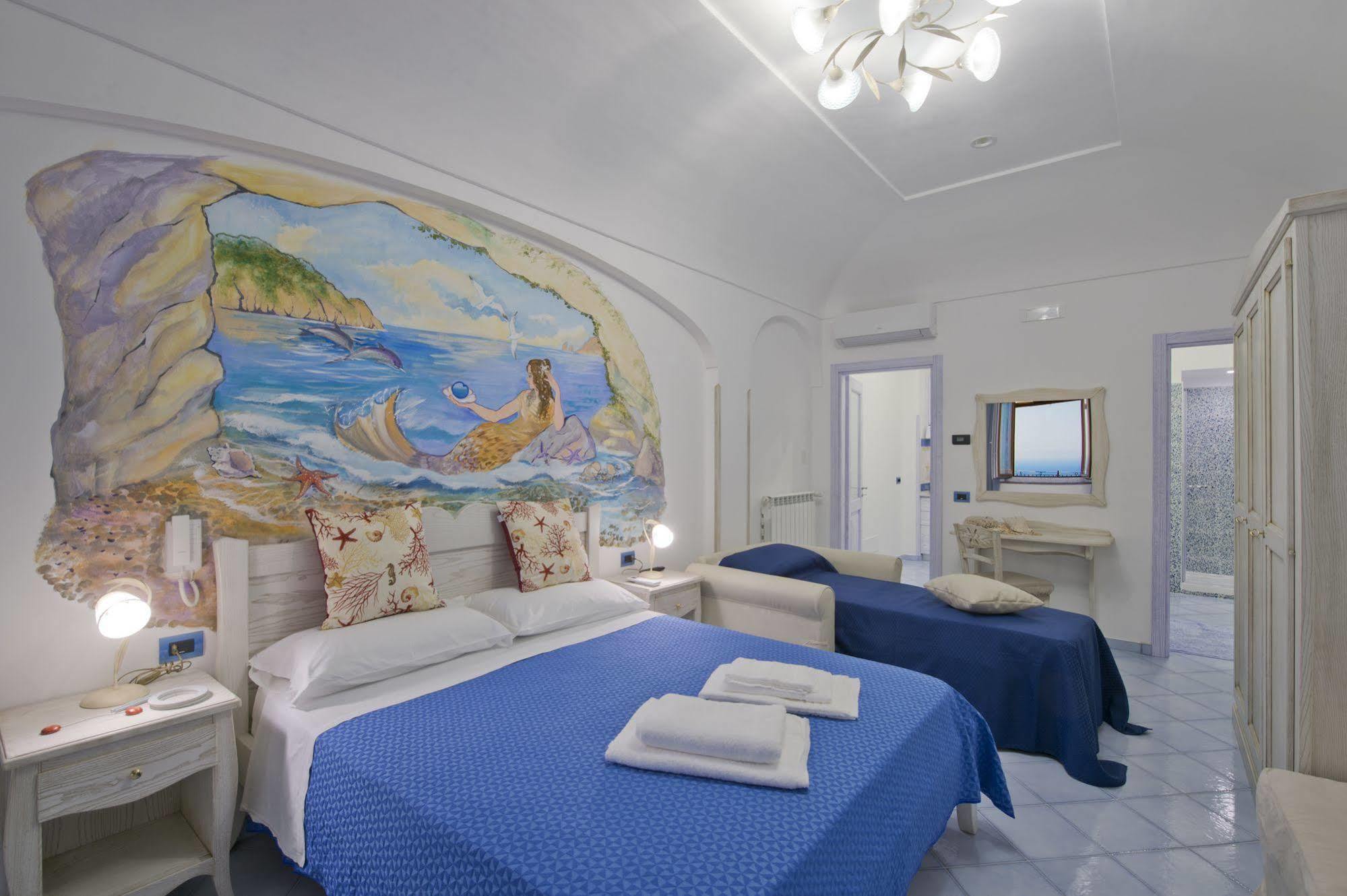 フローレ La Mela Blu Bed & Breakfast エクステリア 写真